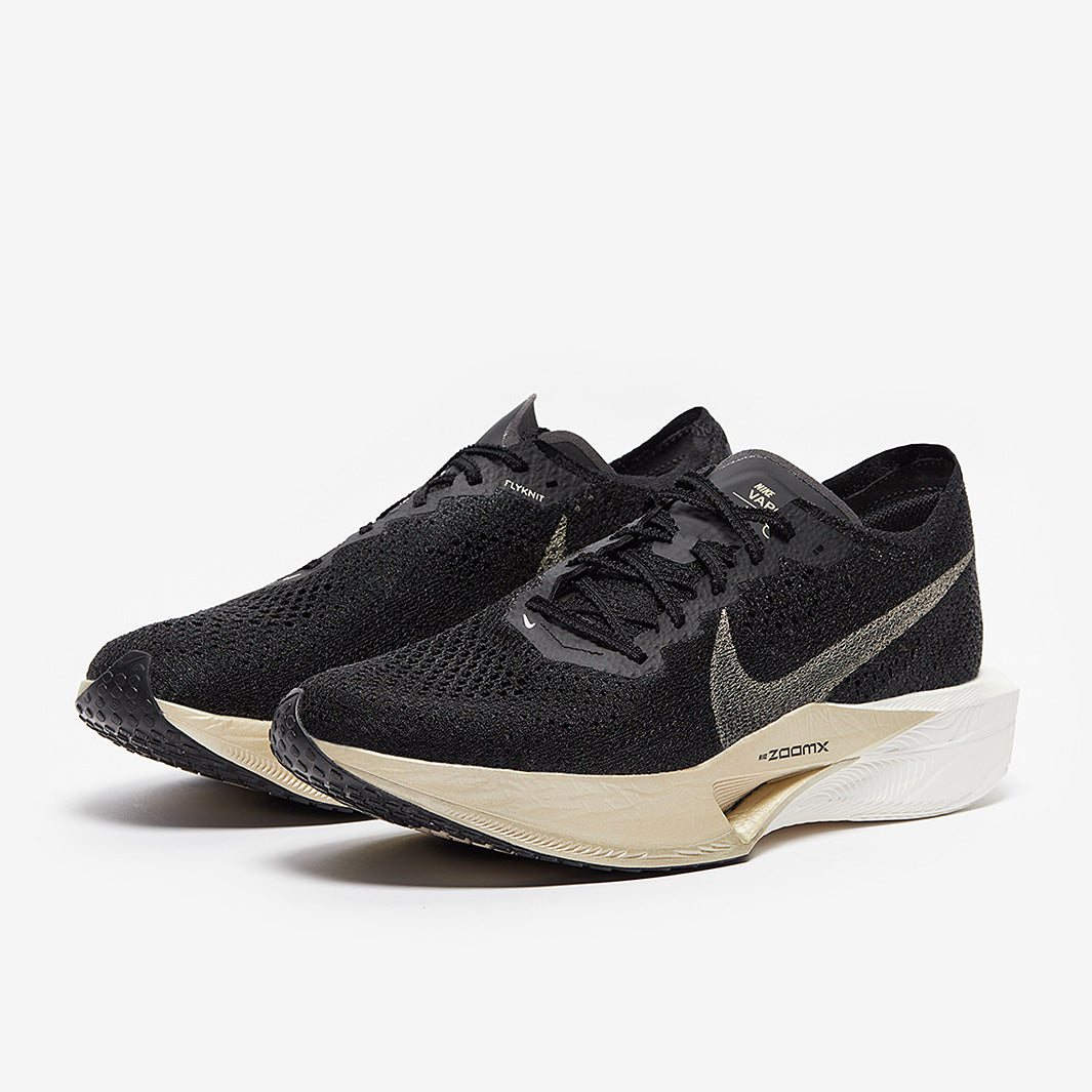 マッド堀口 Nike ZoomX Vaporfly Next Percent 3 - Negro/Mtlc Dorado Grano/Negro
