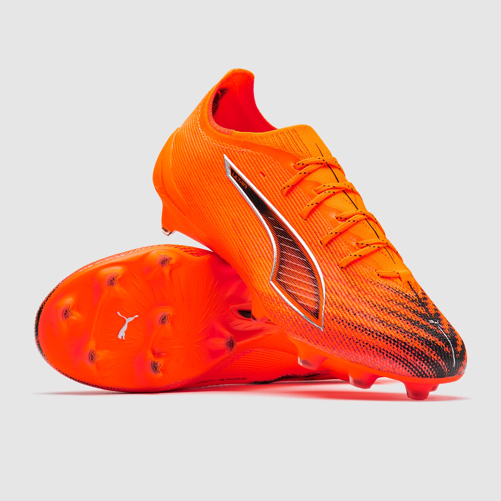 Puma Ultra 6 Ultimate FG - Calor Fuego/Puma Negro/Glowing Rojo